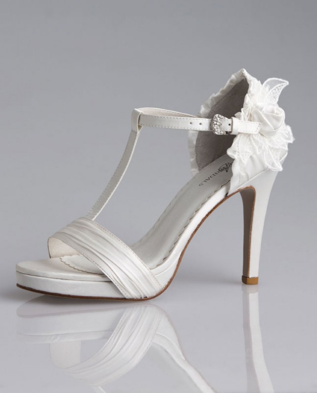 wedding shoes, wedding sandals, unique wedding shoes
